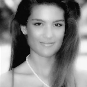 Meet your Posher, Stefani